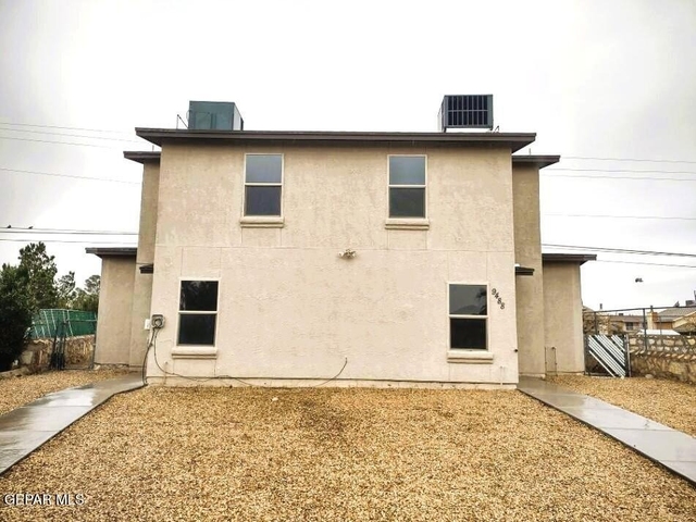 9488 Landry Mckee Lane - Photo 1