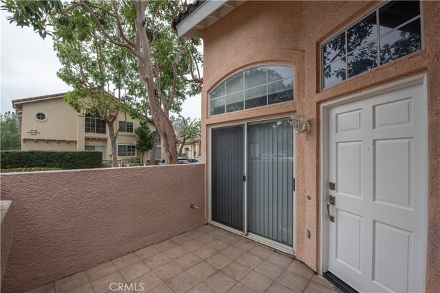 46 Nightingale Drive - Photo 1