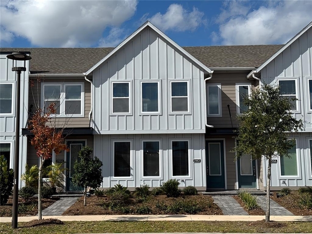 2962 Voyager Avenue - Photo 1
