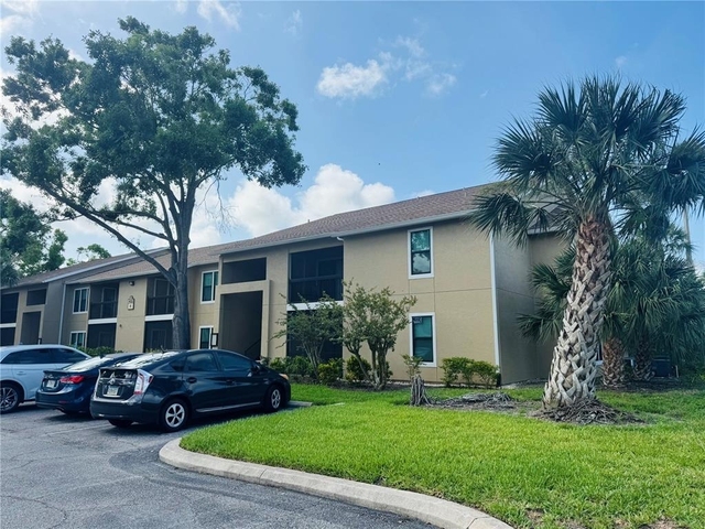 4032 Crockers Lake Boulevard - Photo 1