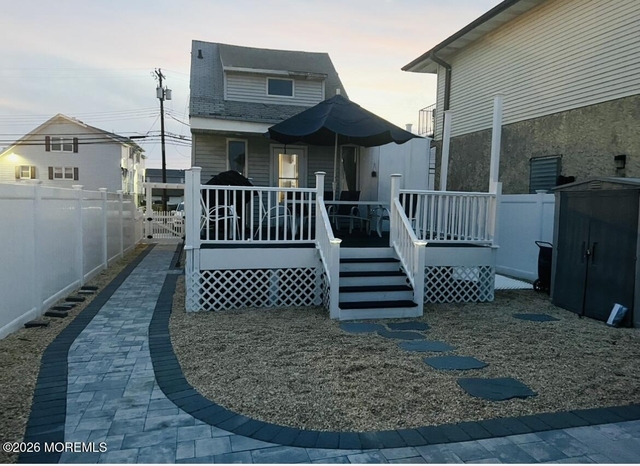 1704 Boulevard - Photo 1