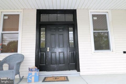 403 Pennington Avenue - Photo 1