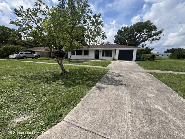 1171 Riviera Drive Ne - Photo 1