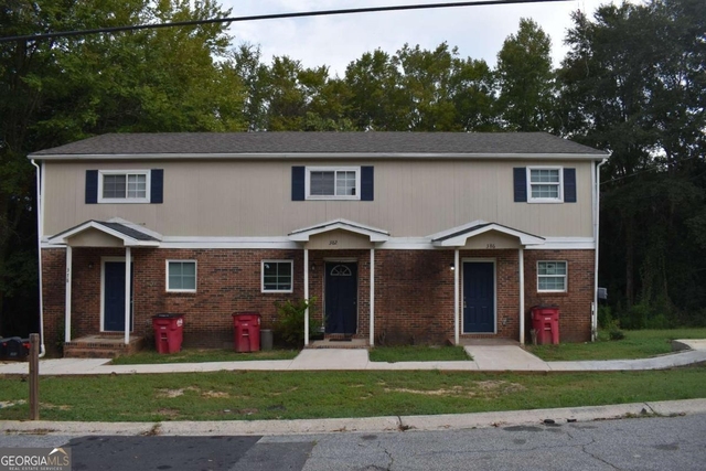 382 Cowan Street - Photo 1