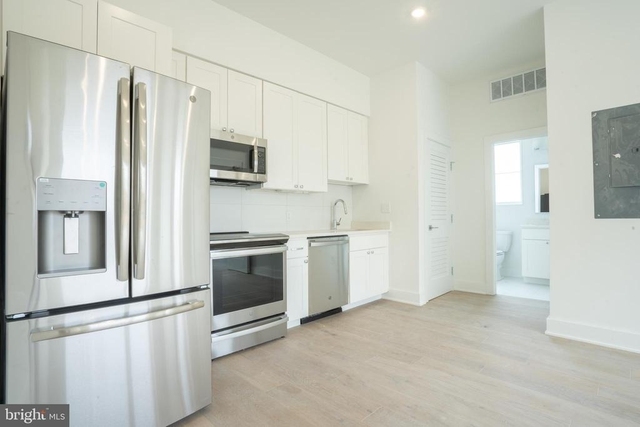 5301 Connecticut Avenue Nw - Photo 1