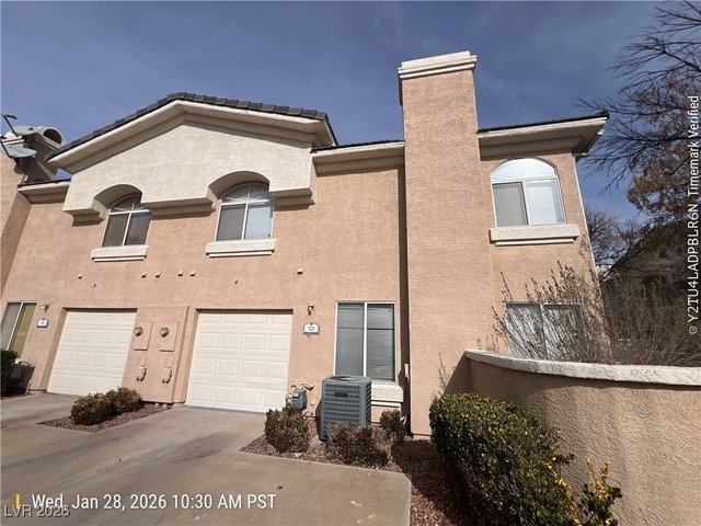 920 Twinkling Sky Avenue - Photo 1