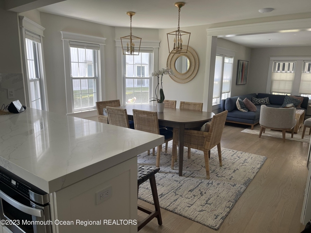 2112 Edgewood Place - Photo 1