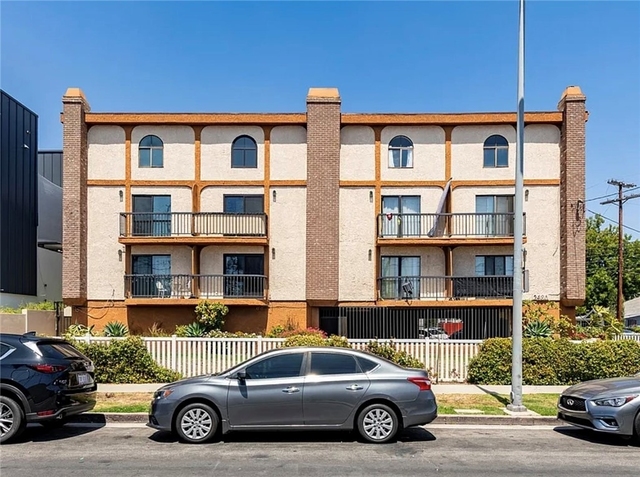 2480 Penmar - Photo 1
