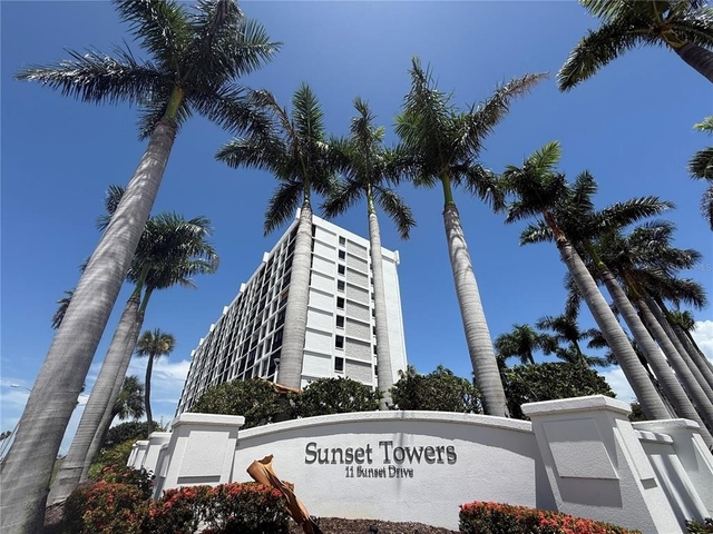 11 Sunset Drive - Photo 1