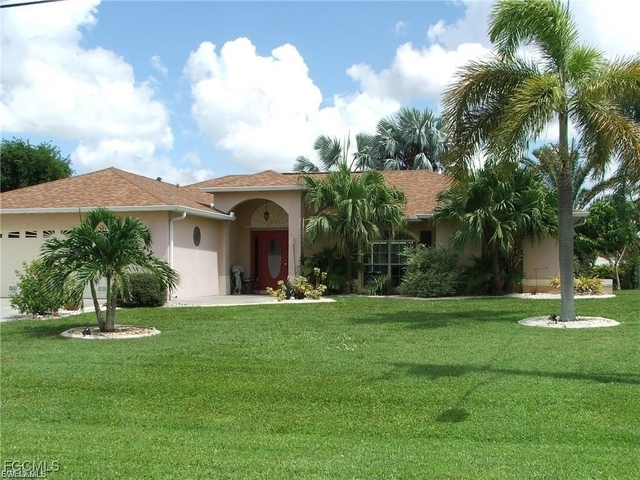 613 Se 21st Street - Photo 1