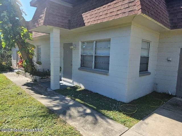 18 North Court - Photo 1