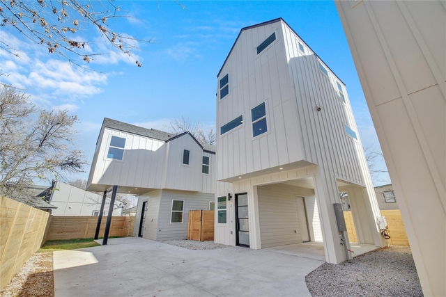 6802 Montana St - Photo 1