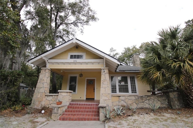 834 E University Avenue - Photo 1