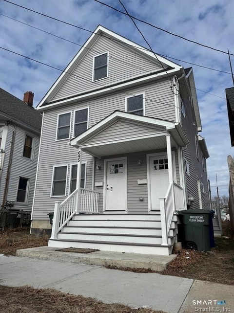 695 Shelton Street - Photo 1