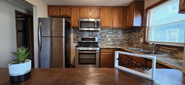 2319 Main Street - Photo 1
