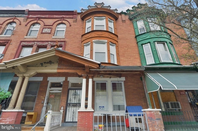 3733 N 15th Street - Photo 1