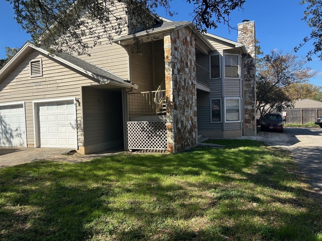 8812 Schick Rd - Photo 1
