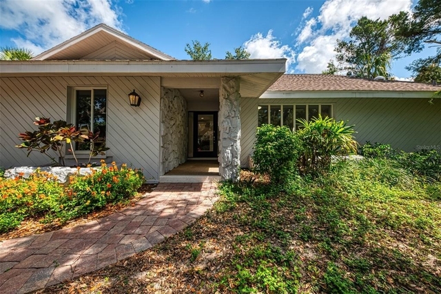 1224 S View Drive - Photo 1