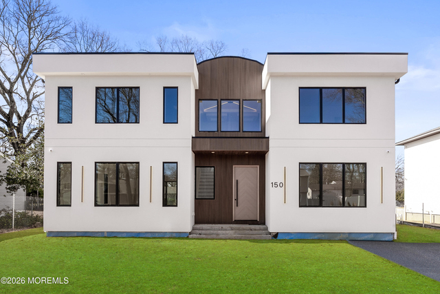 150 Ampere Avenue - Photo 1