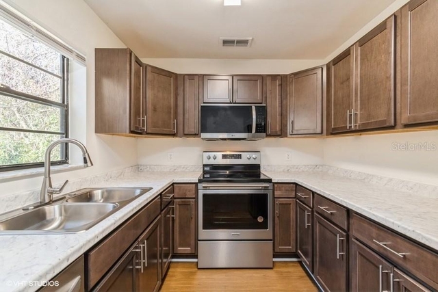 2522 Nw 4th Terrace - Photo 1