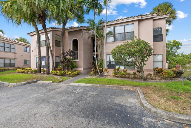 2926 S University Drive - Photo 1