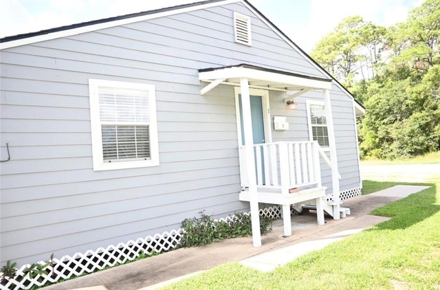 2322 Central Street - Photo 1