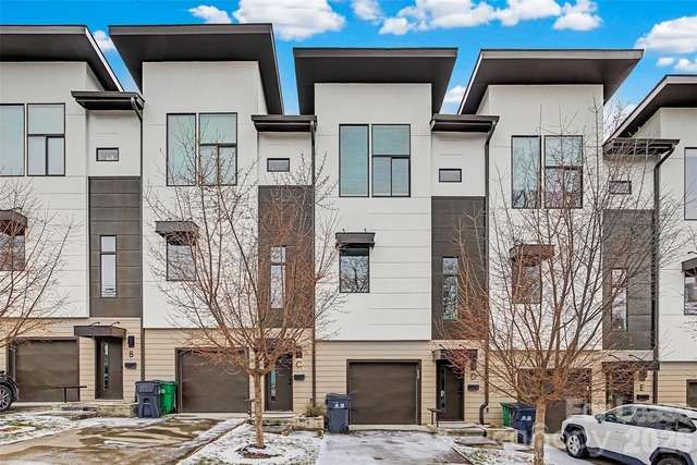 840 E 18th Street - Photo 1