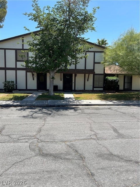 1454 Elizabeth Avenue - Photo 1