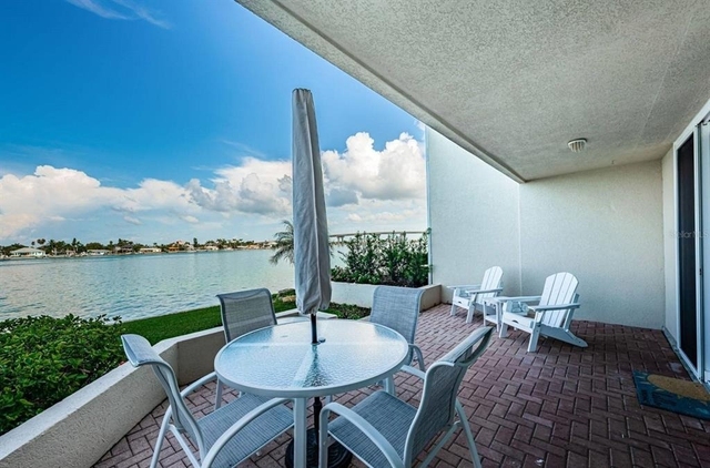 6083 Bahia Del Mar Circle - Photo 1