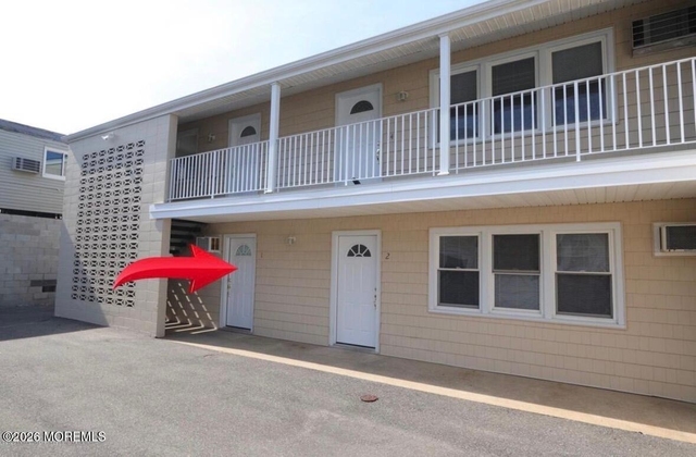 1804 Grand Central Avenue - Photo 1