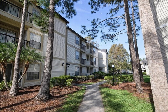 1908 Lake Atriums Circle - Photo 1