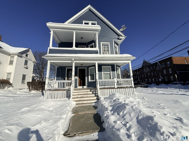 15-17 Beacon Street - Photo 1