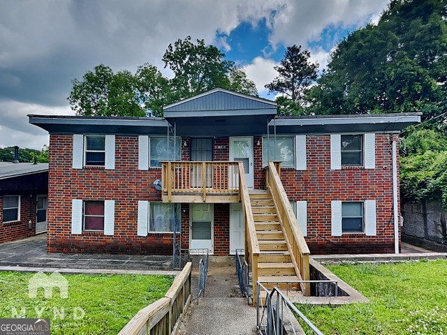 730 Hill Street - Photo 1
