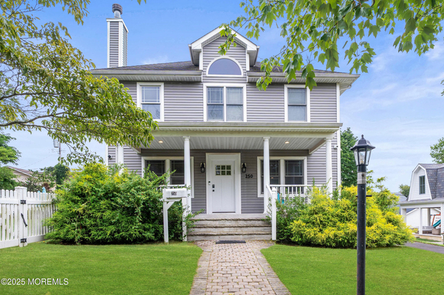 250 Alpern Avenue - Photo 1