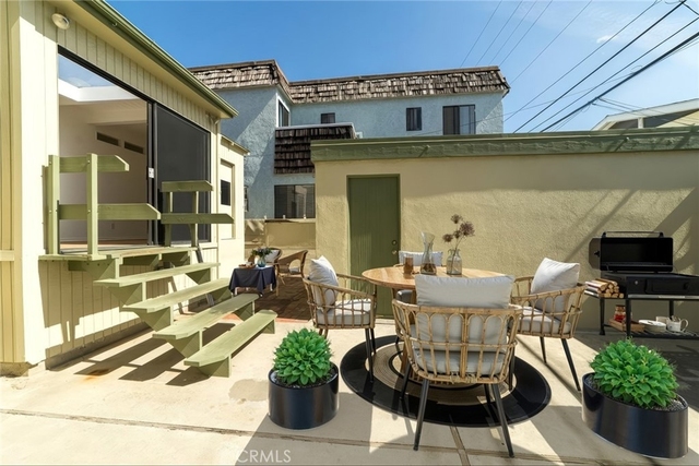 440 31st Street - Photo 1