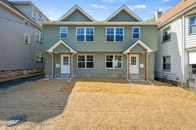820 822 Delaware Street - Photo 1