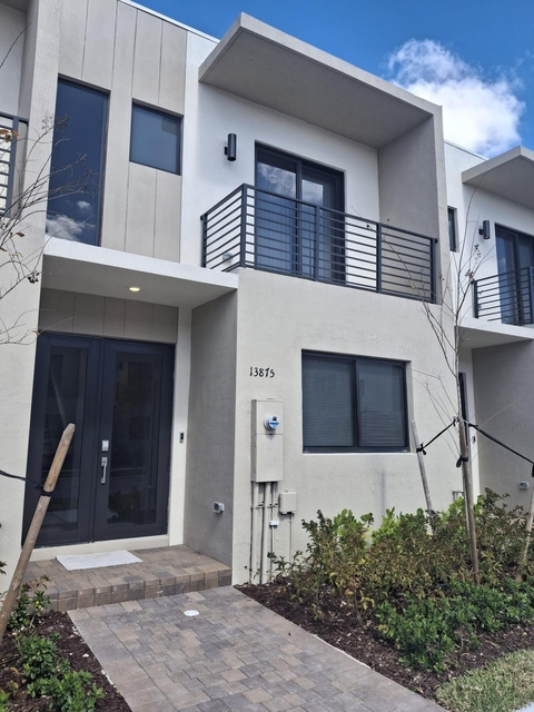 13875 Sw 261 Terrace - Photo 1