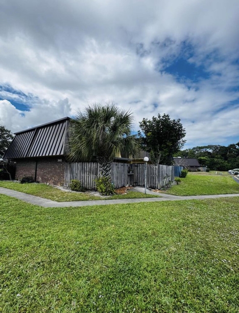 3665 Silver Lace Ln - Photo 1