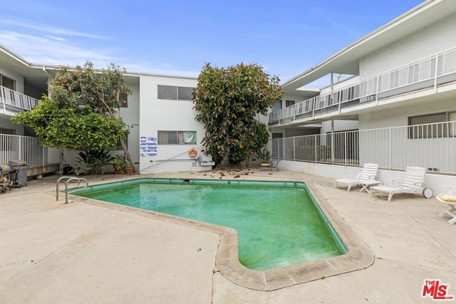 1295 Federal Avenue - Photo 1