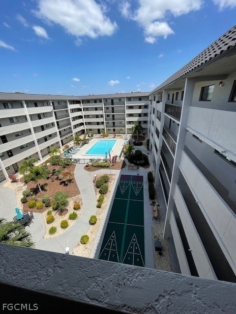 2121 Collier Avenue - Photo 1