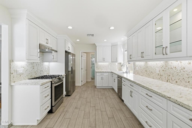 18600 Cantara Street - Photo 1