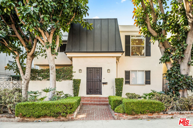 329 S Reeves Drive - Photo 1