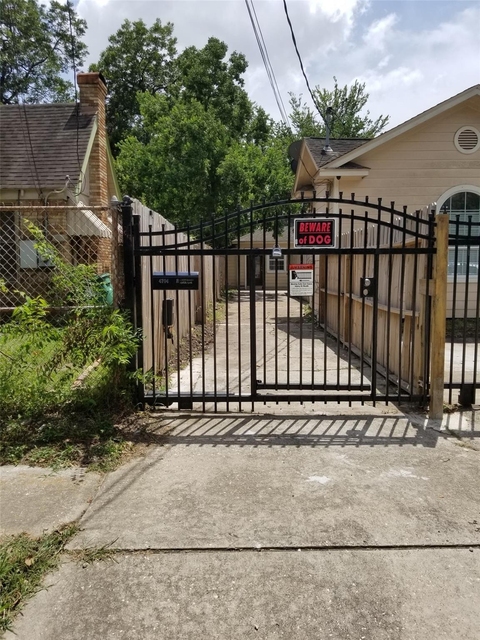 4714 Sharon Street - Photo 1