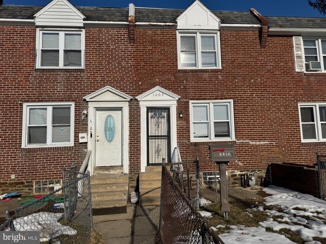 1203 Edgehill Road - Photo 1
