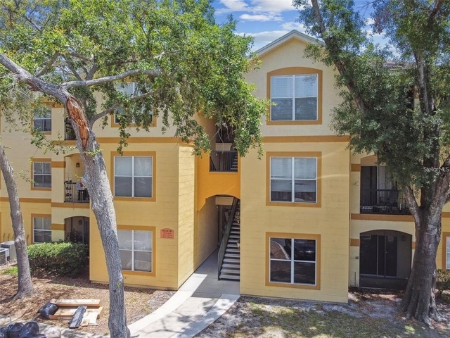 5606 Pinnacle Heights Circle - Photo 1
