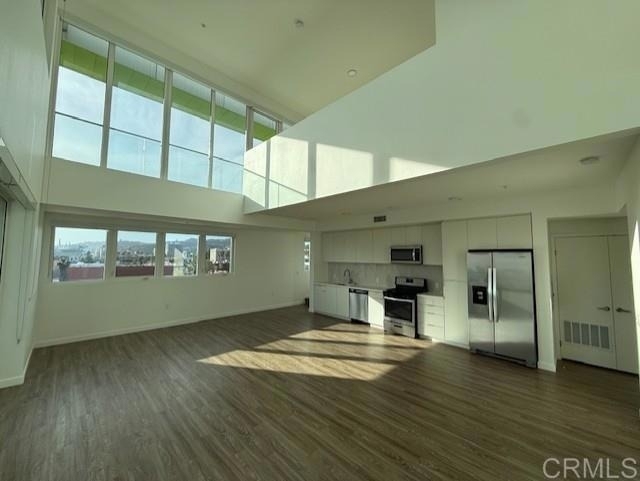 5750 Hollywood Boulevard - Photo 1
