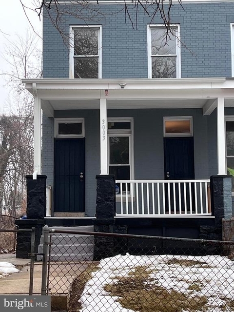 3003 Presstman Street - Photo 1