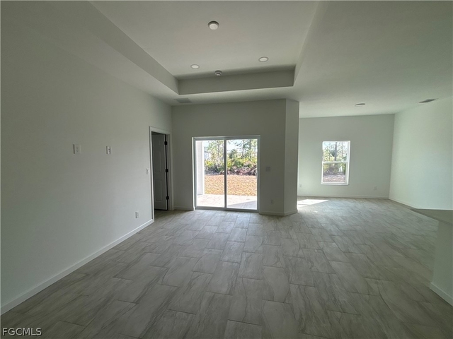 3005 31st Street W - Photo 1