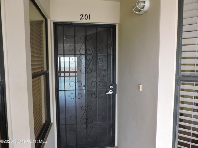 6240 E Mirror Lake Drive - Photo 1