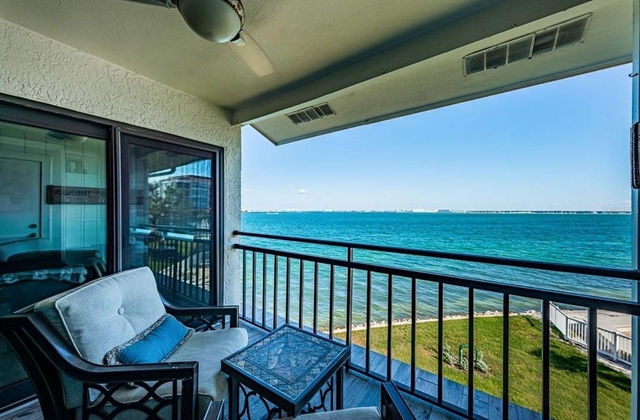 6265 Sun Boulevard - Photo 1